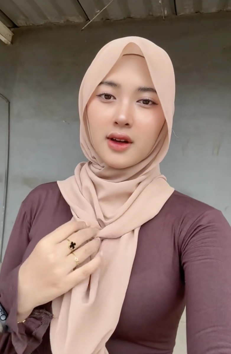 Miss Eve Vc Sama Koko Yang Viral Di Medsos. [TikTok]
