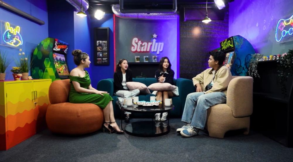 Momen Keisya Levronka Di Podcast Comic 8 Revolution [Sumber: Youtube]