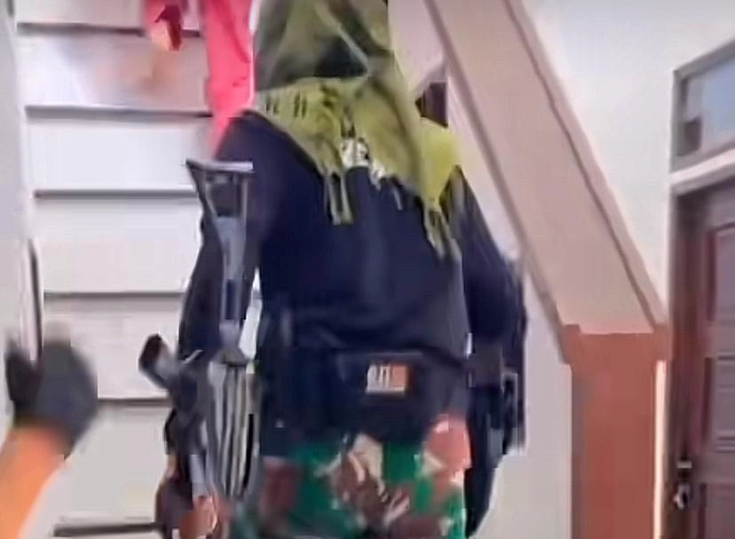 Momen Prajurit Sniper Jokowi Ke Rumah Warga Tiktok