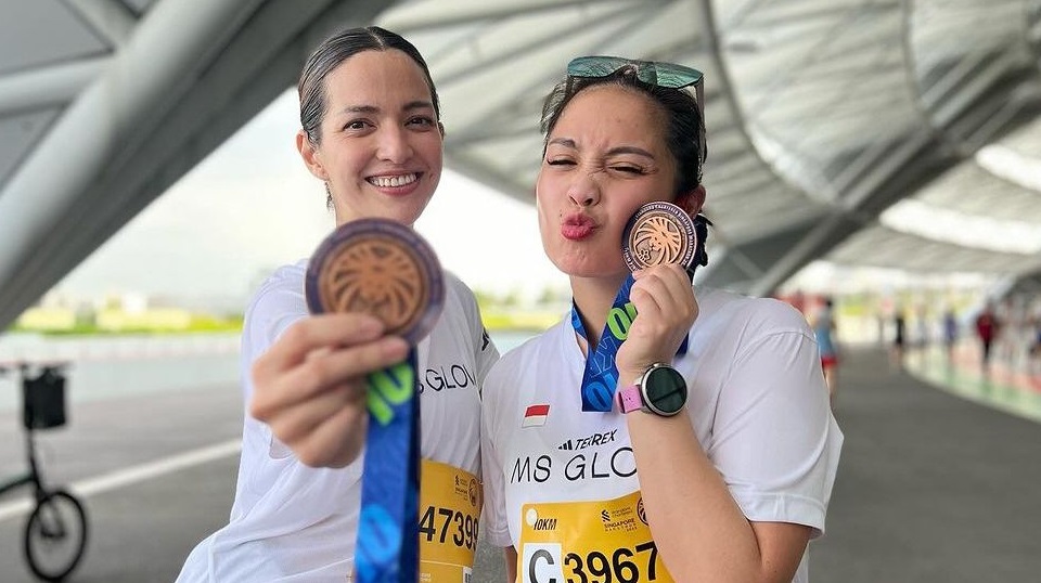 Nagita Slavina Kaget Nia Ramadhani Gak Bisa Suwir Ayam Sendiri