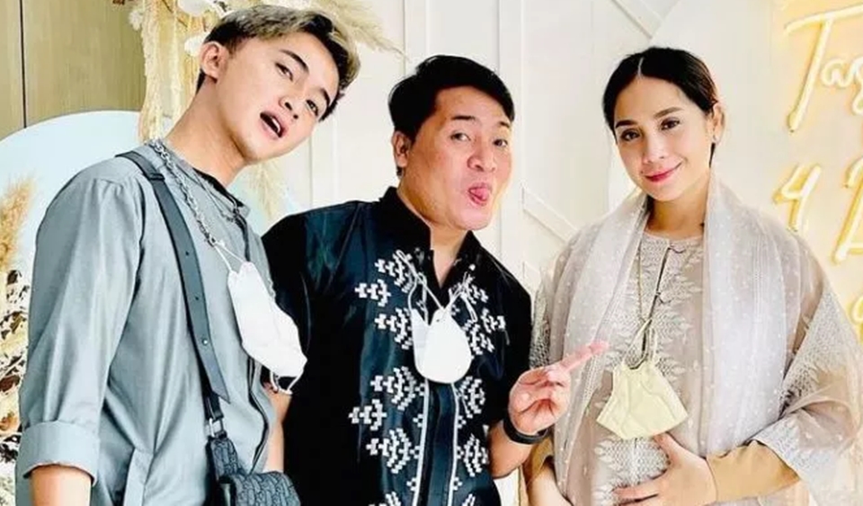 Usai Merry, Sensen Ahmad Ikut Bela Nagita Slavina soal Kasih Makanan Sisa Gigitannya