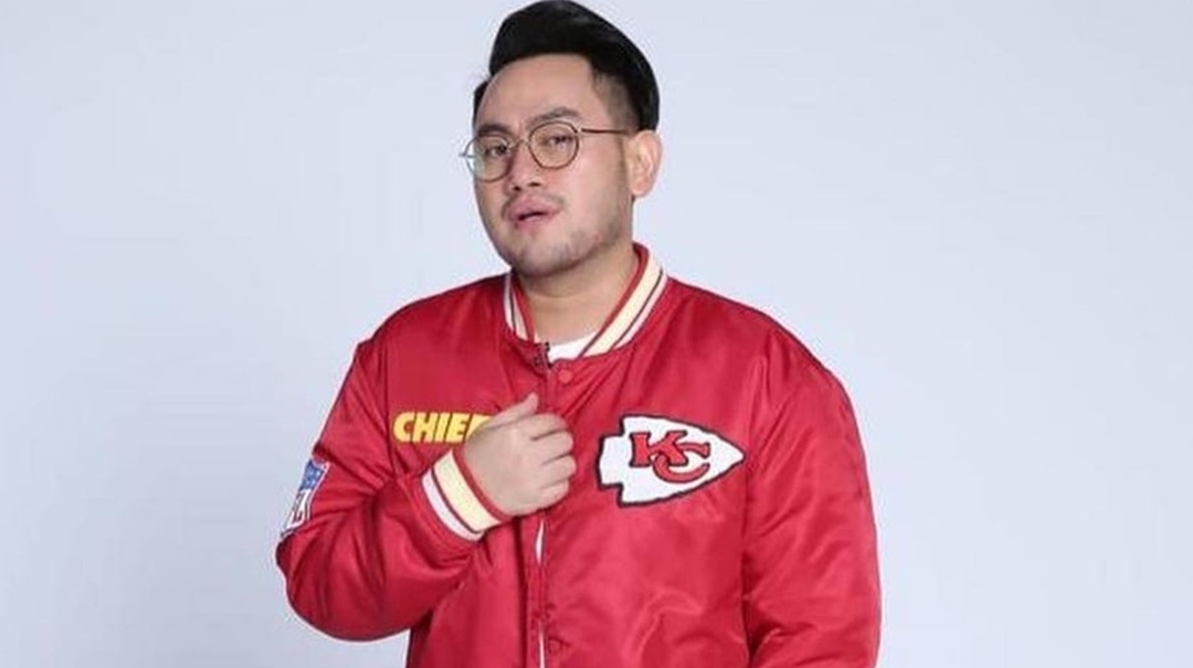 King Nassar Ajak Nadiem Makarim Nyanyi Gejolak Asmara di Acara Hardiknas 2024