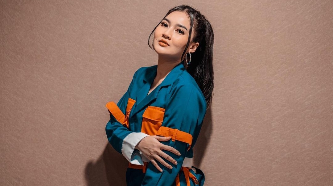 Hibur Warga di Pesta Pelantikan Presiden Baru, Nella Kharisma: Selamat Bekerja Bapak Prabowo