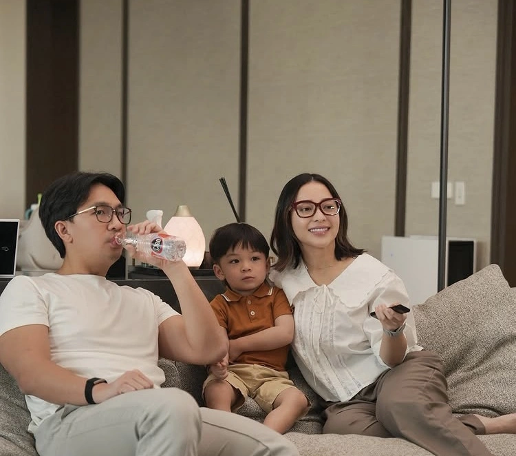 Nikita Willy Bersama Suami Dan Putra Sulungnya (Instagram)