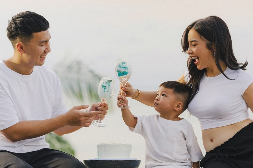 Adik Issa Diduga Laki-laki, Nikita Willy Dapat Kejutan Baby Shower Labubu Biru