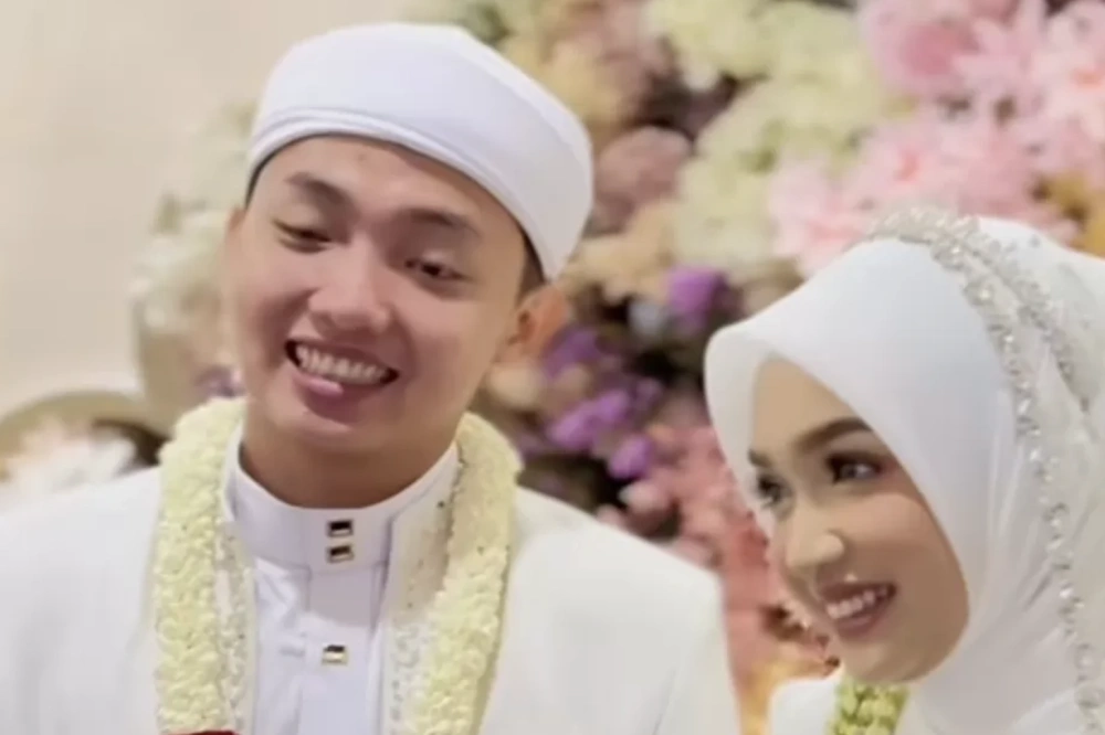 Ning Umi Laila menikah dengan Gus Anas Hidayatulloh. [TikTok]