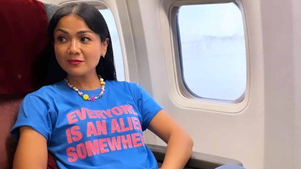 Nirina Zubir Rayakan Lebaran, Tapi Belum Bisa Memaafkan Semua...