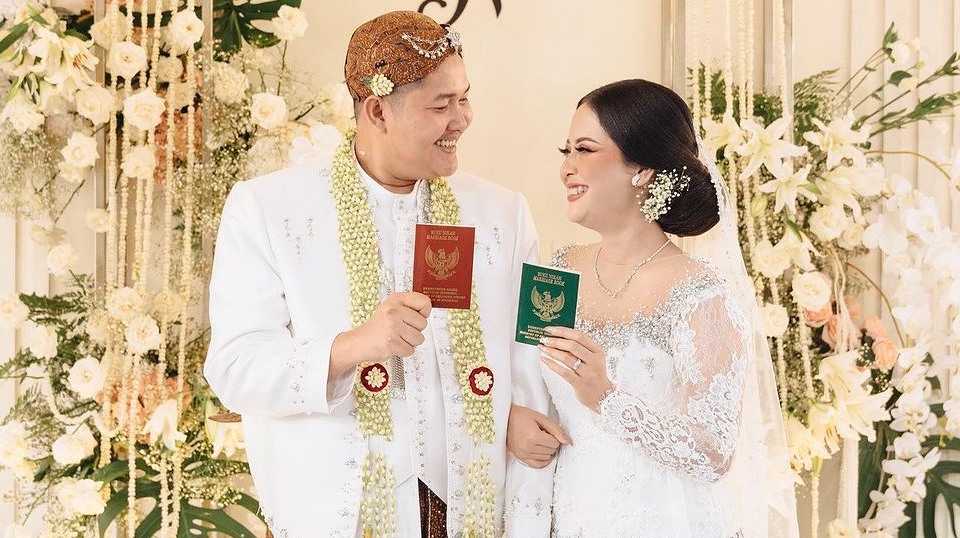 Nopek Novian Benarkan Istri Hamil di Luar Nikah?