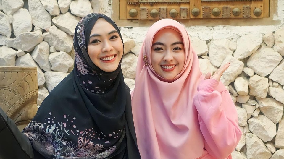Ria Ricis Hadapi Perceraian, Oki Setiana Dewi dan dr. Shindy Pamer Kekompakan