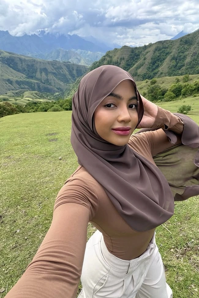 Oklin Fia 1 [Instagram]