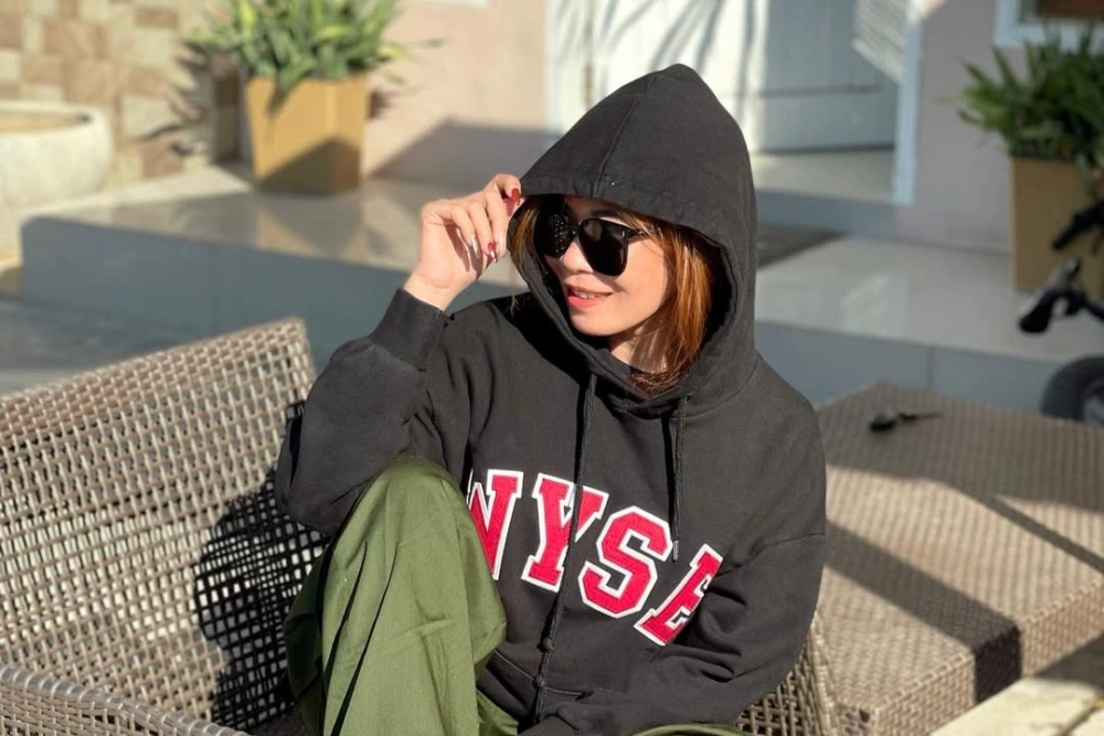 Olin Bessi [Instagram]