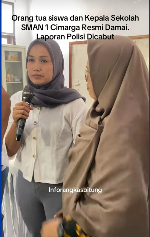 Orang Tua Siswa Yang Merokok Berdamai Dengan Kepsek Sman 1 Cimarga cr: TikTok