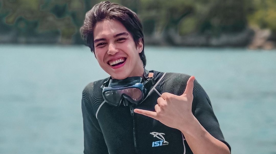 Harga Outfit El Rumi Bikin Dompet Menjerit, Jam Tangan Doang Rp50 Juta