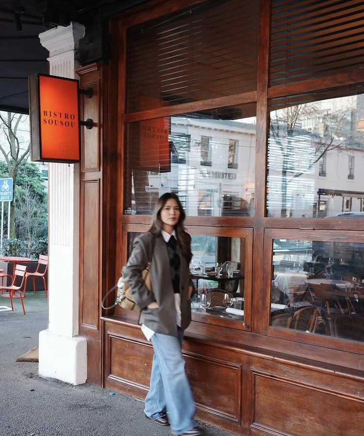 Outfit Raisa 3 (Instagram)