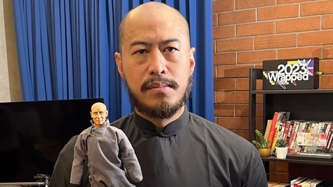 Pandji Pragiwaksono Pernah Dibayar Cuma Rp30 Ribu saat Stand Up Comedy di Amerika