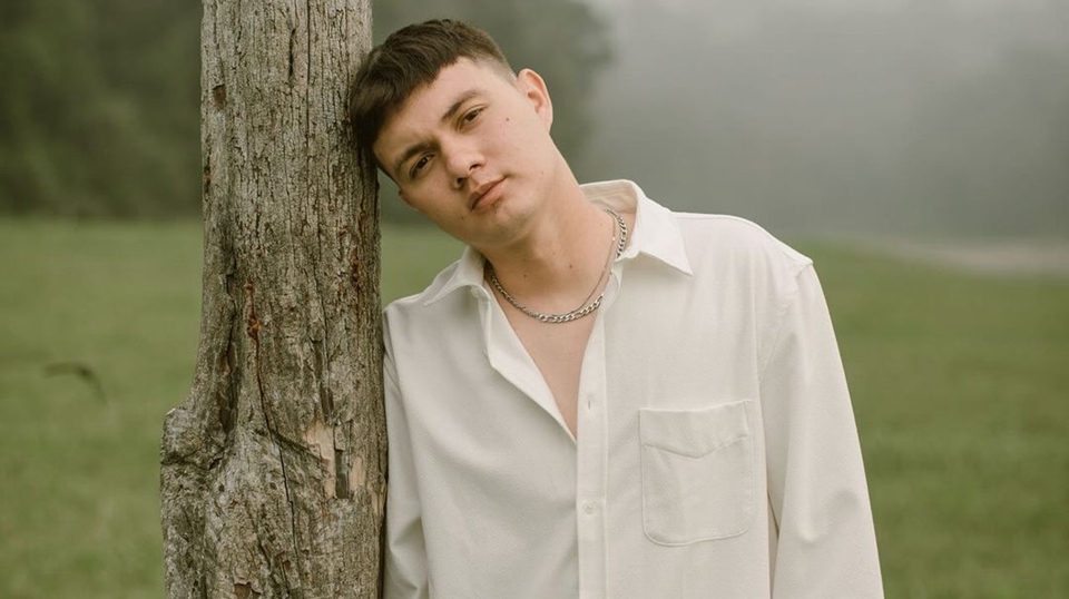 Nyoman Paul Ternyata Mantan Pesepak Bola, 6 Artis Pernah Jadi Atlet