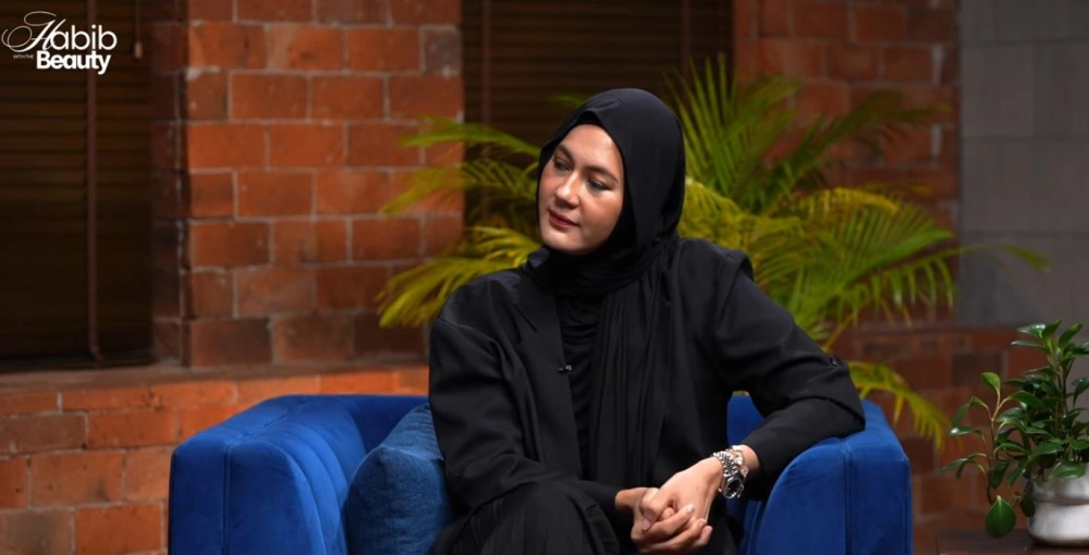 Paula Verhoeven Ungkap Kehidupannya Usai Cerai Dari Baim Wong [sumber: Youtube Jeda Nulis]