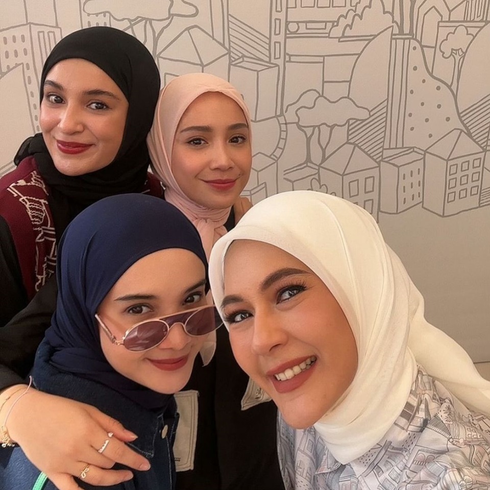 Paula Verhoeven Banjir Dukungan Sahabat Selama Proses Cerai, Begini Potretnya