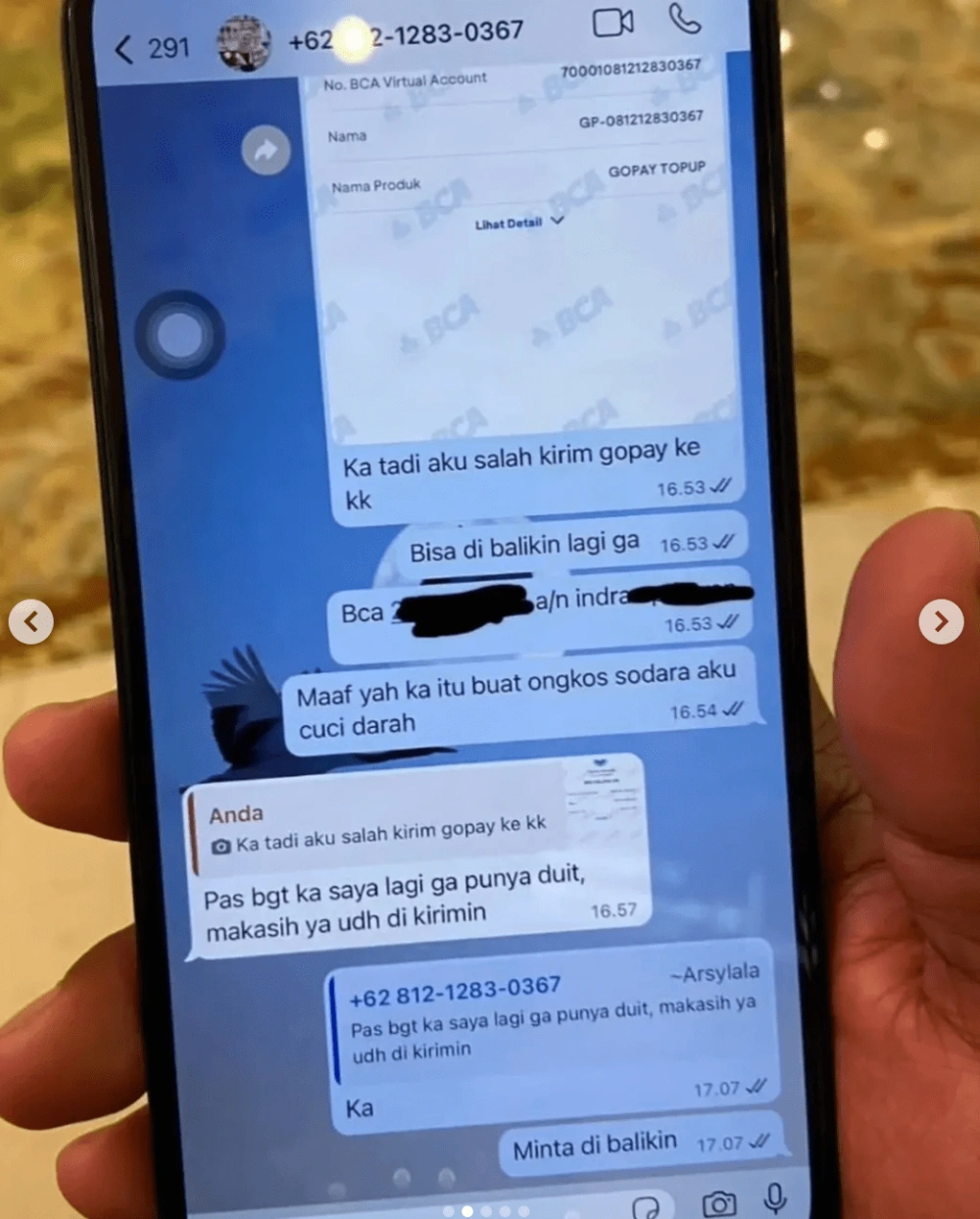 Percakapan Orang Yang Salah Kirim Gopay Dengan Helawati. [Instagram]