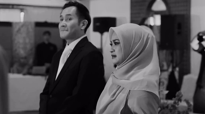 Kompak di Pernikahan Putrinya, Ikke Nurjanah Duet Lagu Romantis bareng Aldi Bragi
