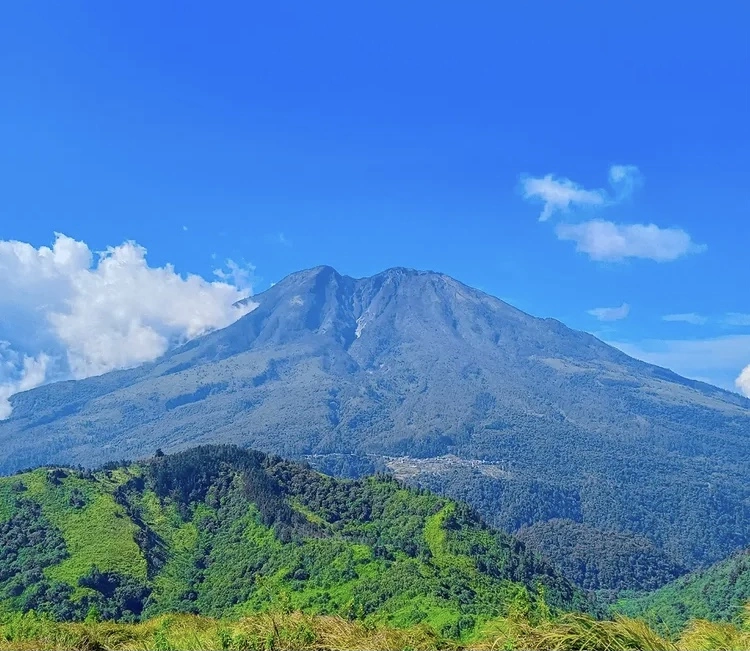 Pesona Bukit Mongkrang [Instagram]