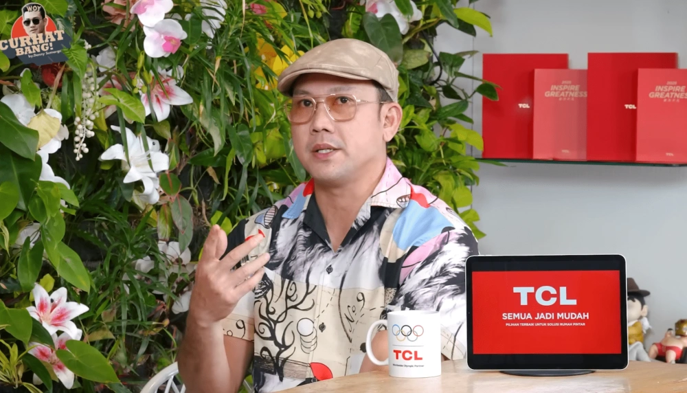 Podcast Denny Sumargo bersama Wardatina Mawa. [YouTube]