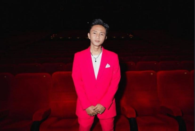 Potret Fajar Sadboy Instagram