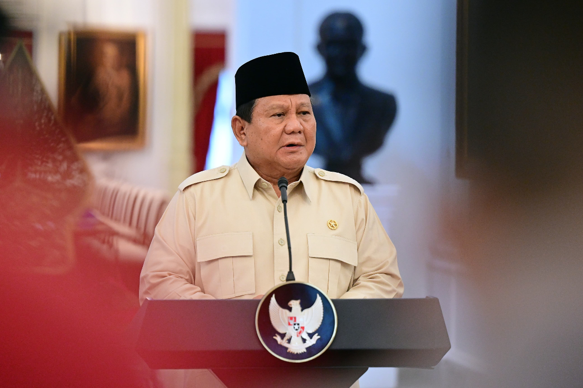 Prabowo Subianto Nyanyikan Lagu Patah Hati Didi Kempot, Kertas Sampai Dilaminating!