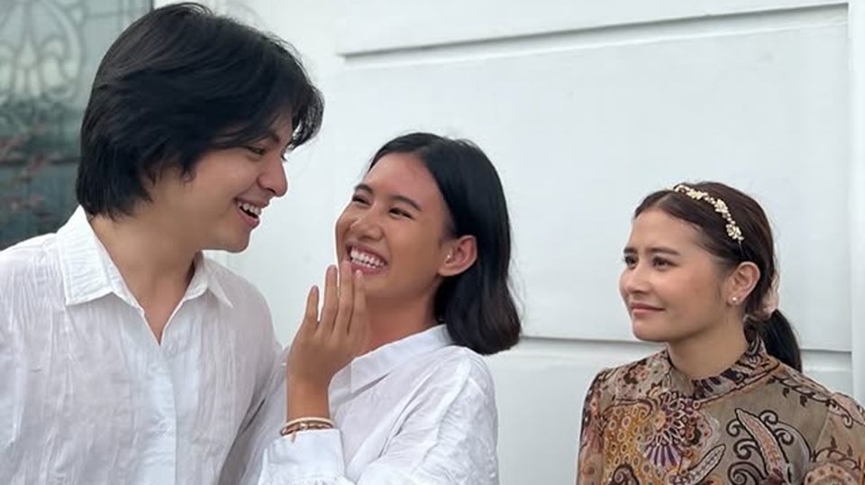 Prilly Latuconsina Kaget Dipamerin Cincin oleh Shenina Cinnamon: Gede Banget!