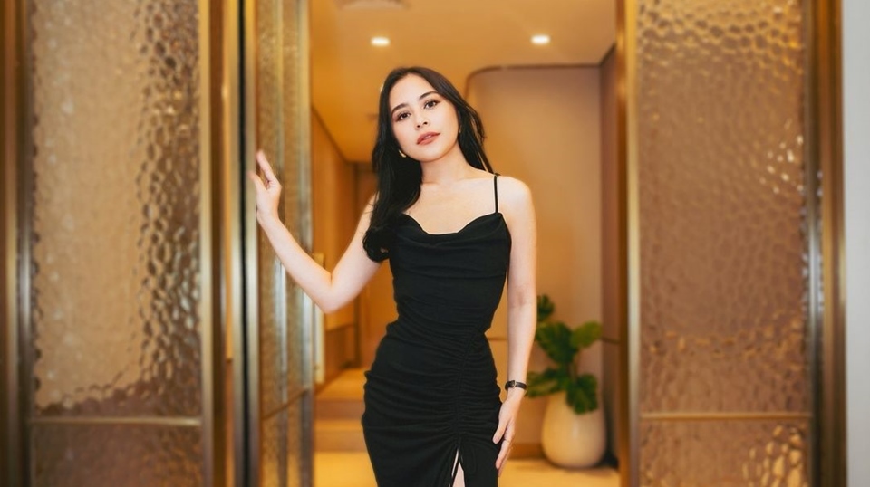 Cerita Prilly Latuconsina Ada Fans yang Nekat Bikin Tato Wajahnya di Lengan Tangan