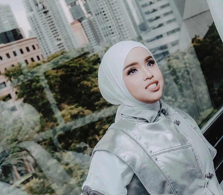 Putri Ariani (Instagram)
