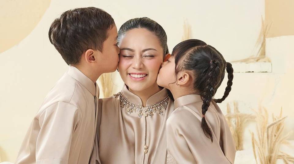 Momen Xabiru Rawat Chava yang Sakit Bikin Parenting Rachel Vennya Banjir Pujian
