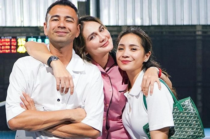 Raffi Ahmad Luna Maya Dan Nagita Slavina [sumber: Instagram Lunamaya]