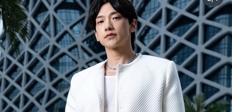 Rain Saat Berada Di Hong Kong [Instagram]