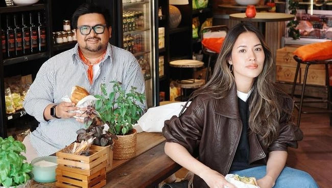 Raisa Bersama Kakaknya Instagram Raisa6690