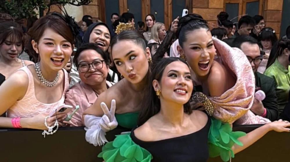Raisa Catlin Dan Patricia Gouw Di Premier Wicked Instagram