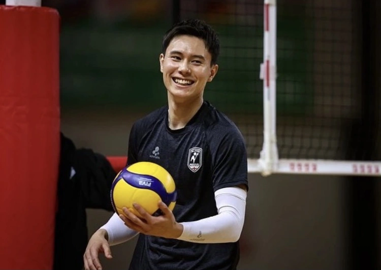 Ran Takahashi Saat Bertanding Voli (Instagram)