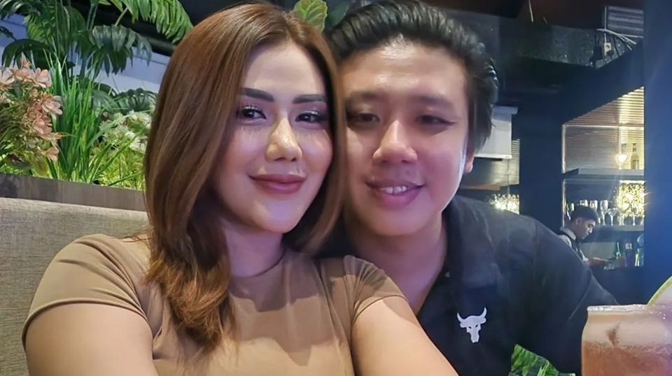 Rumah Tangga Rey Utami Disebut Tak Baik-baik Saja, Auto Dikaitkan dengan Firasat Wirang Birawa