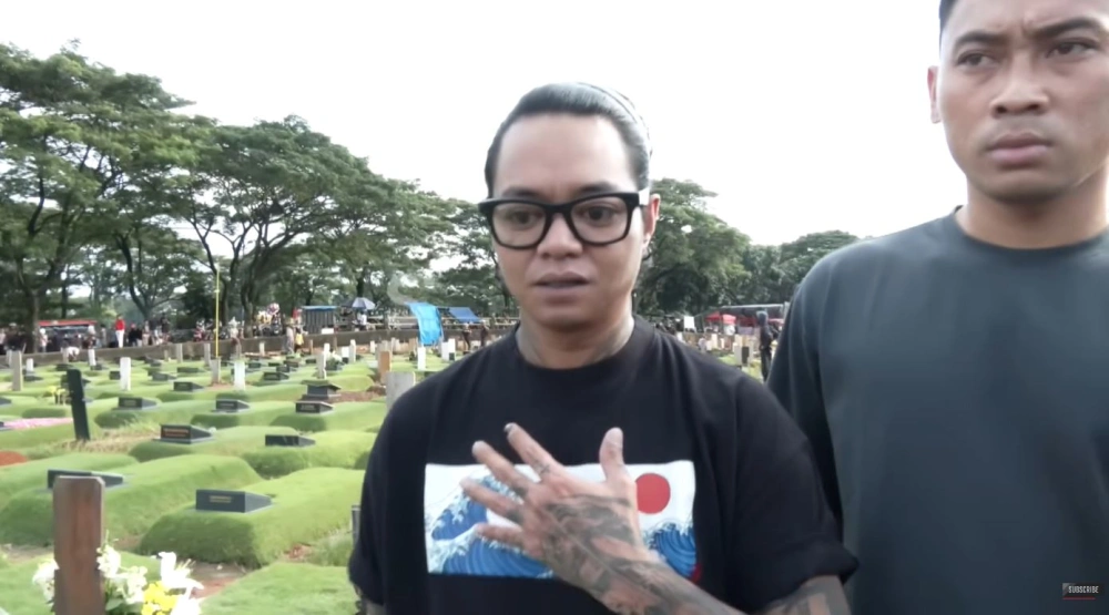 Reza Arap Ungkap Kebaikan Vidi Aldiano Semasa Hidup [sumber: Youtube Starpro Indonesia]
