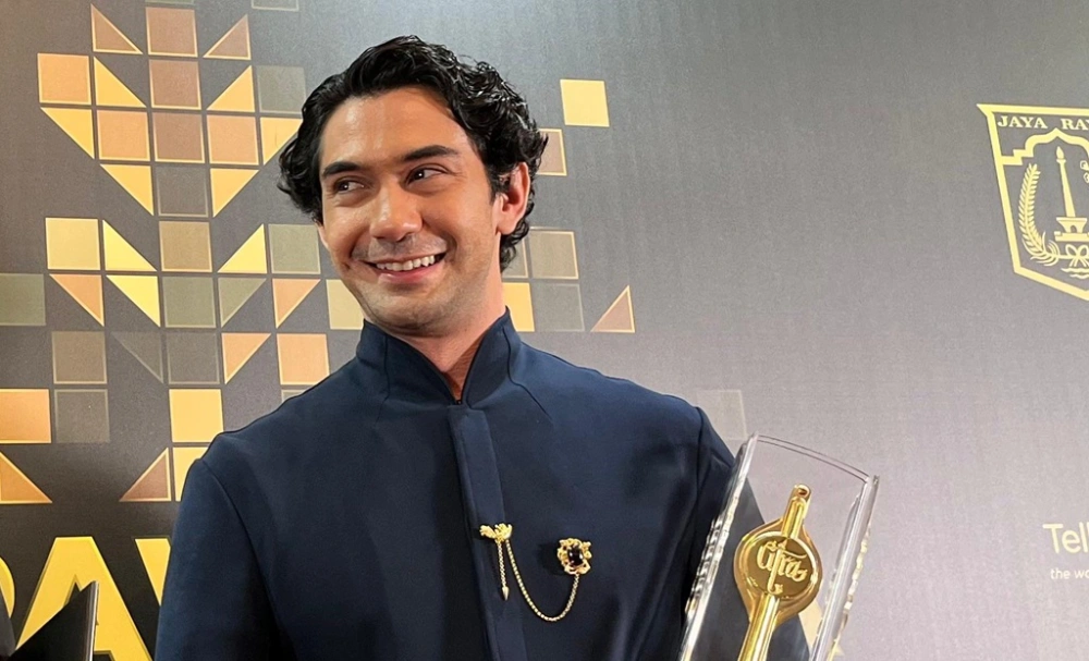 Keberhasilan Pangku tak membuat Reza berniat pensiun dari akting. [FTNews/Rala]