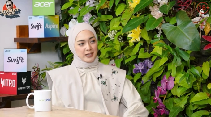 Richa Istri Gary Iskak Youtube