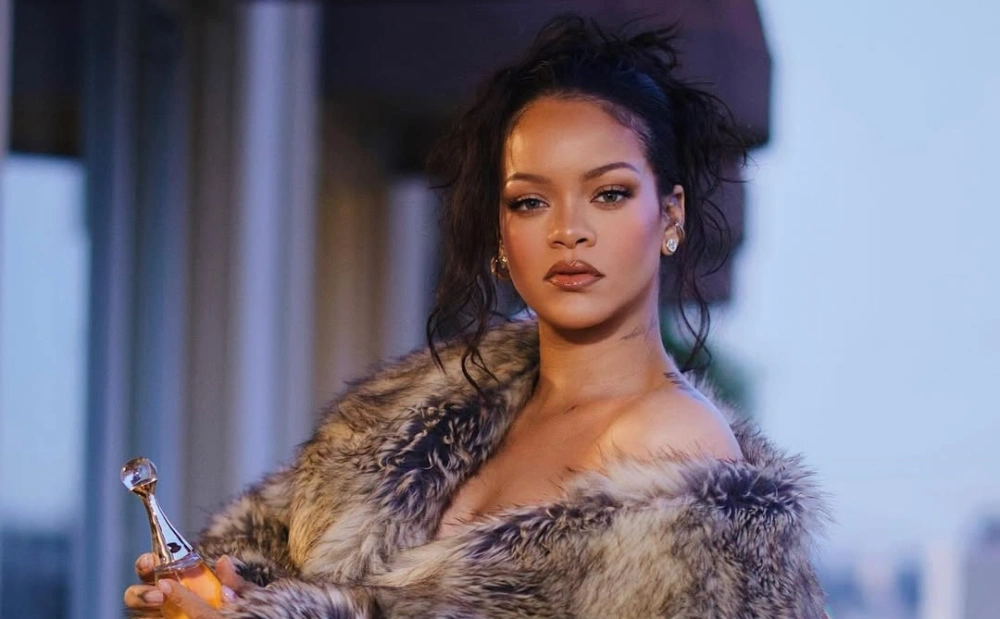 Rihanna. [Instagram/@badgalriri]