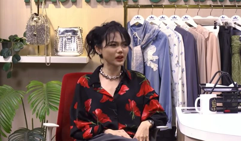 Rina Nose Enggan Punya Momongan [sumber: Youtube Comic 8 Revolution]