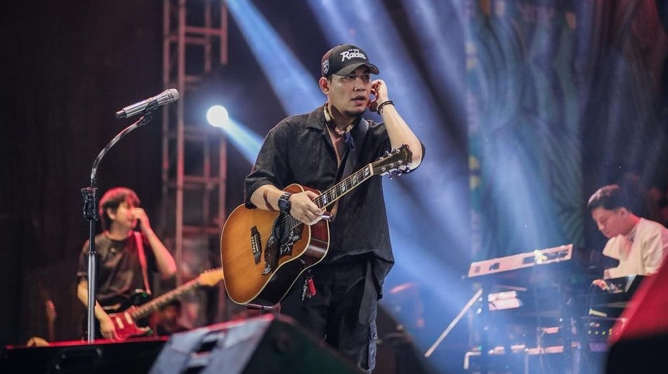 Rizal Armada Hardik Cewek Berhijab yang Nonton Konsernya Gara-gara Lakukan ini...