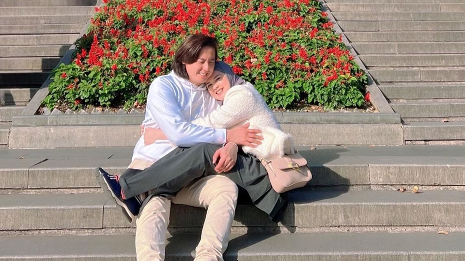 Roger Danuarta dan Cut Meyriska Sama-sama Tipe Bucin Posesif Bikin Gemas