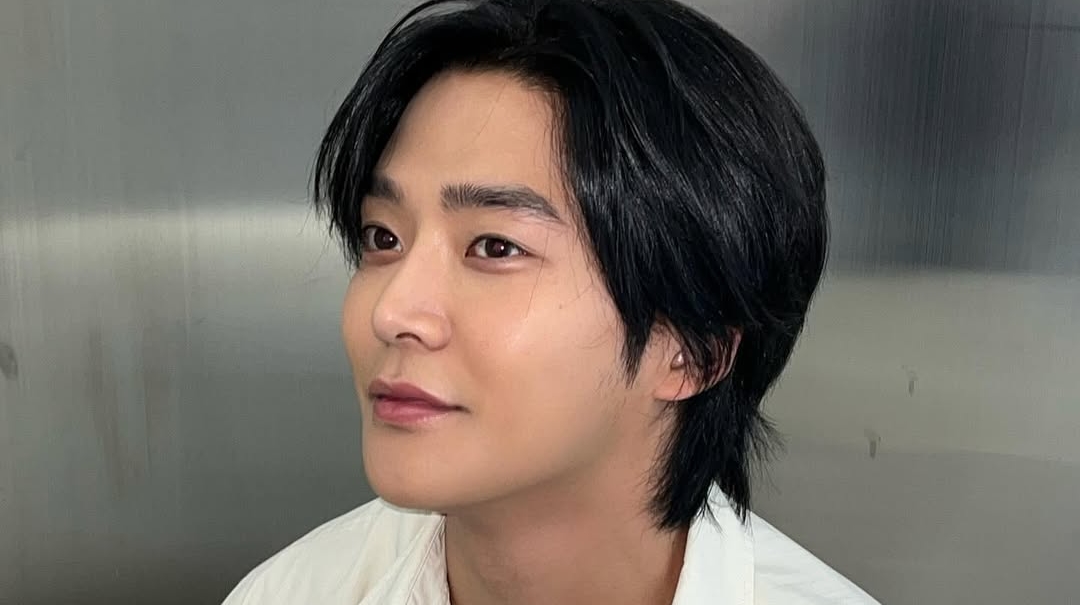 Rowoon dikabarkan tertunda jadwal wamil gegara masalah kesehatan [instagram]
