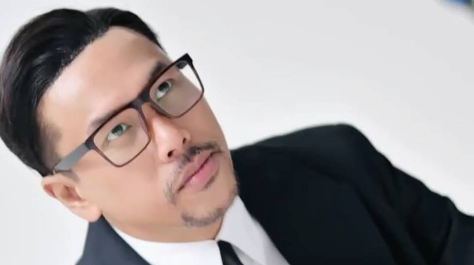 Curhat di MK, Sammy Simorangkir 'Dipalak' Rp5 Juta Tiap Nyanyikan Lagu Kerispatih