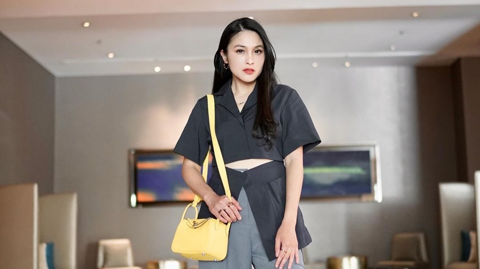 Kalung Disita Jaksa, Padahal Harvey Moeis Dimarahi Sandra Dewi Saat Membelinya