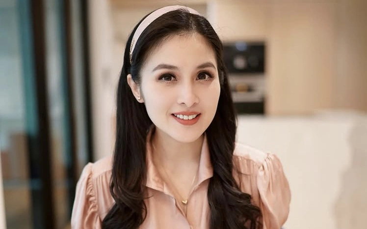 Sandra Dewi (Instagram)