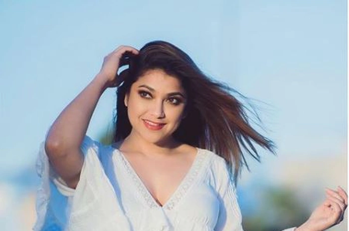 Sarah Azhari Instagram